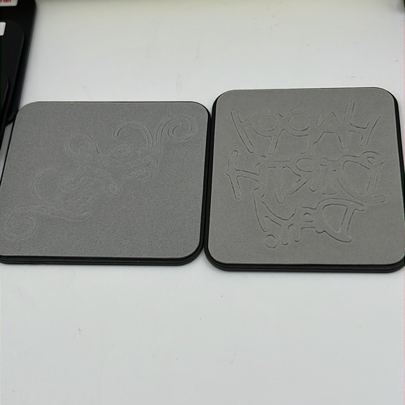 Sizzix Sizzlits set of 5 dies: dogs, birthday and decorative - Picture 4 of 7